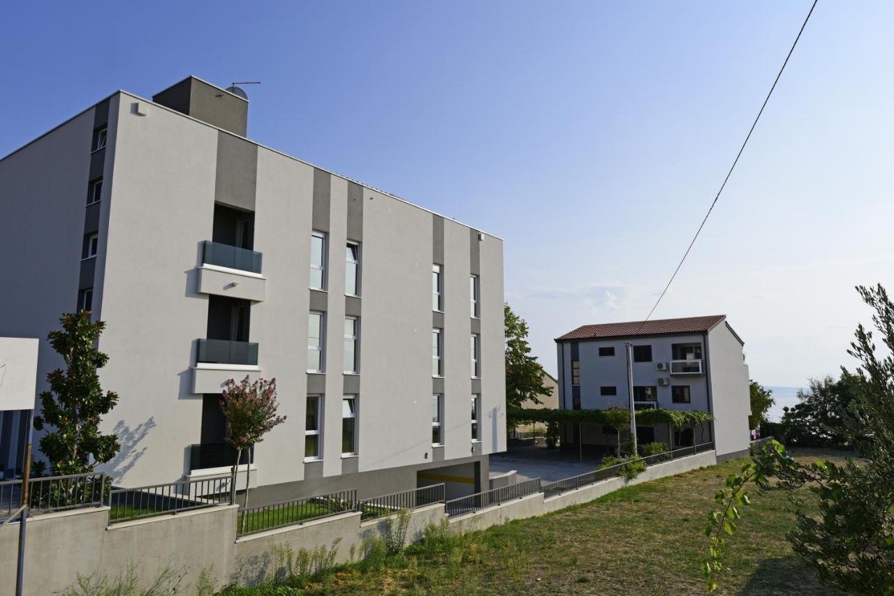 Apartments Adriatic โปดสตรานา ภายนอก รูปภาพ