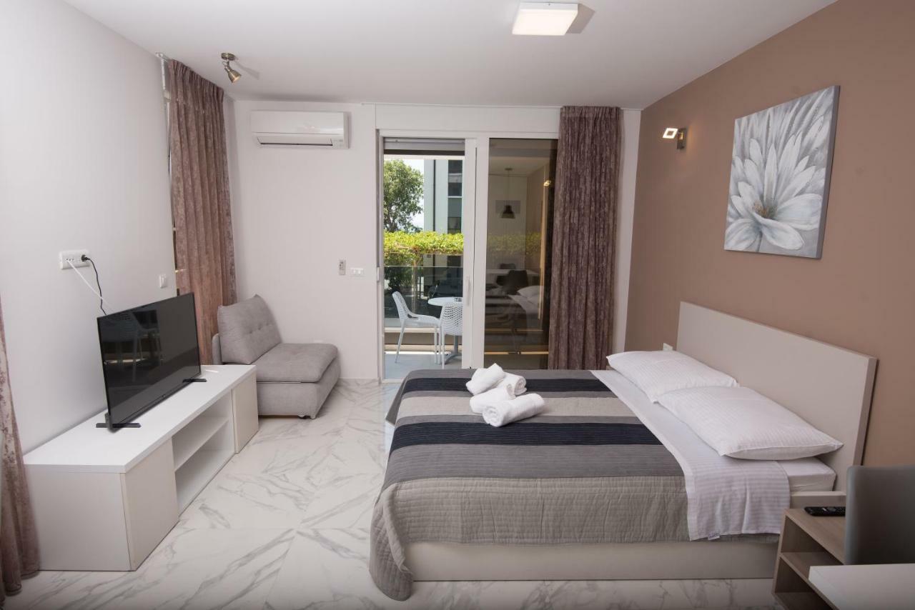 Apartments Adriatic โปดสตรานา ภายนอก รูปภาพ