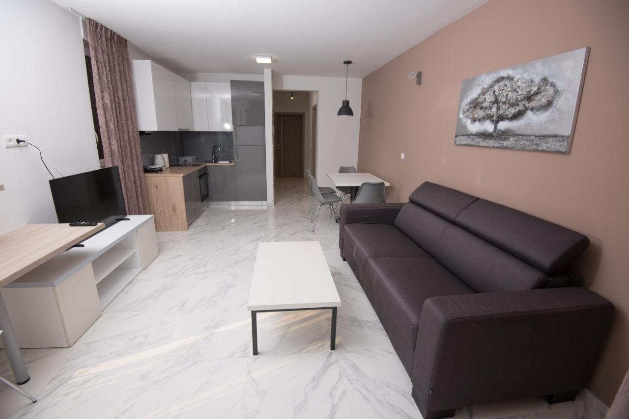 Apartments Adriatic โปดสตรานา ภายนอก รูปภาพ