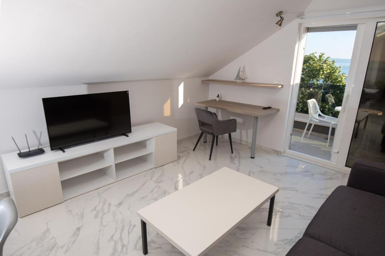 Apartments Adriatic โปดสตรานา ภายนอก รูปภาพ